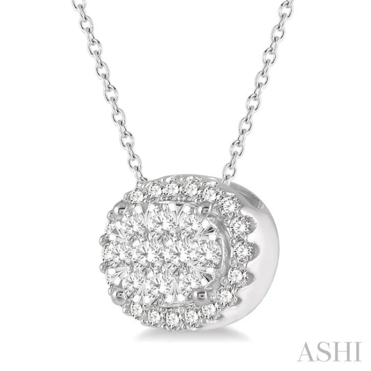 1/2 Ctw Oval Shape Lovebright Round Cut Diamond Pendant in 14K White Gold