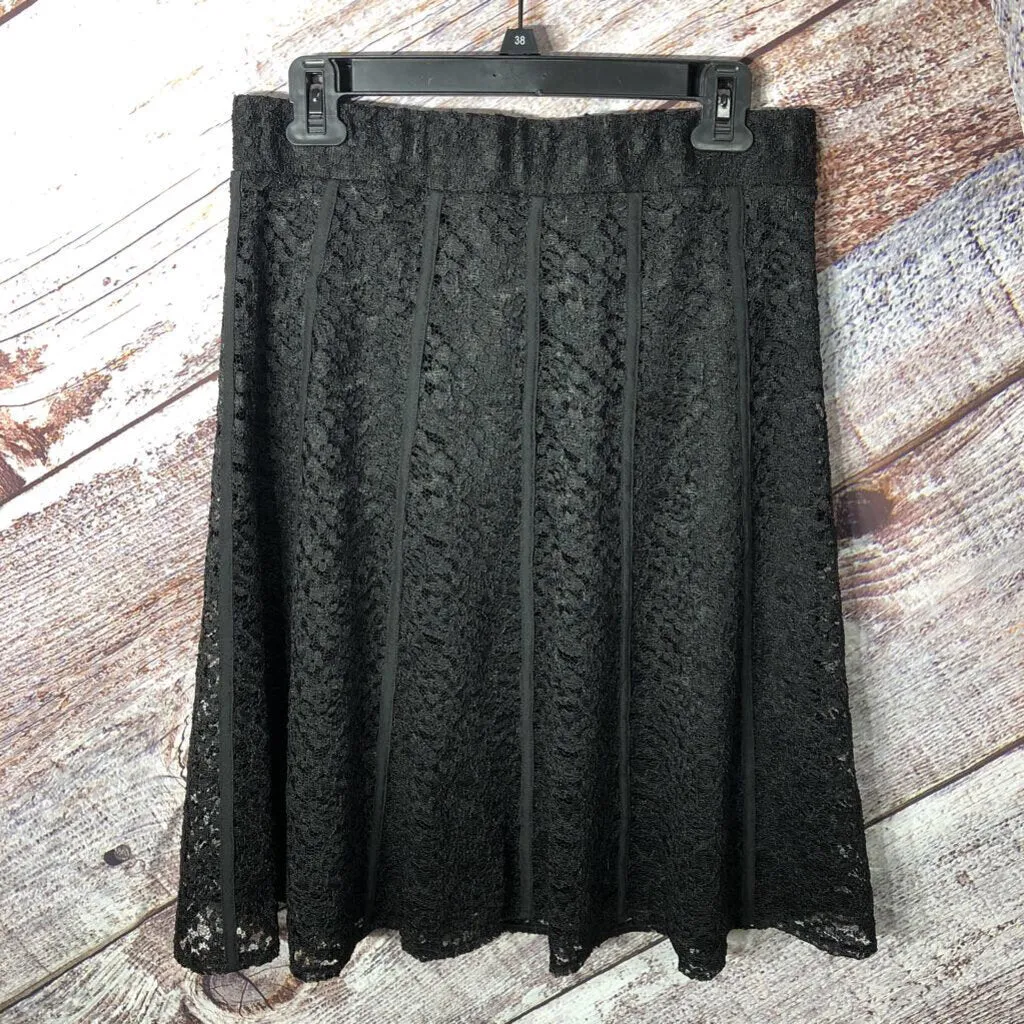 CHICOS BLK LACE RIBBED SKIRT SZ 0 NWT TCC