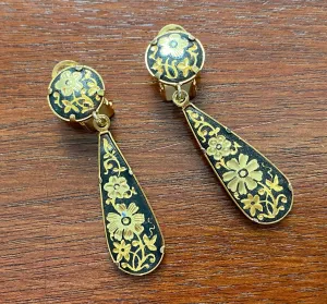 Vintage Gold Tone Metal Black Damascene Tear Drop Clip on Earrings